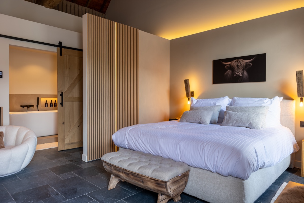 De Galmart — luxe suite met privé bubbelbad B&B Burgemeestershof Wetteren
