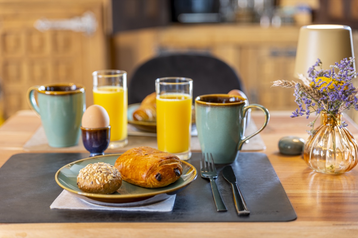 Ontbijt met lokale producten — B&B Burgemeestershof Wetteren